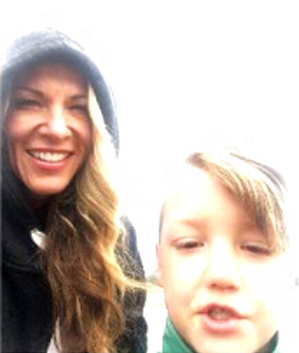 FBI wants Yellowstone tourist photos to help search for kids